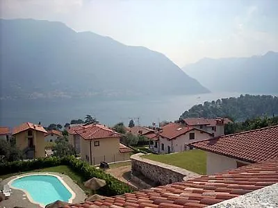 Villa Sleeps 6 Pool Wifi