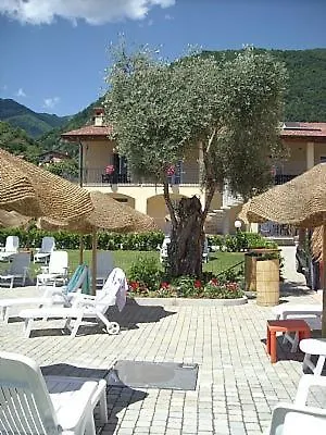Sleeps 6 Pool Wifi * Ossuccio