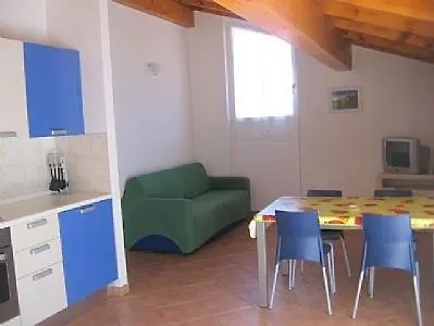 Sleeps 6 Pool Wifi * Ossuccio